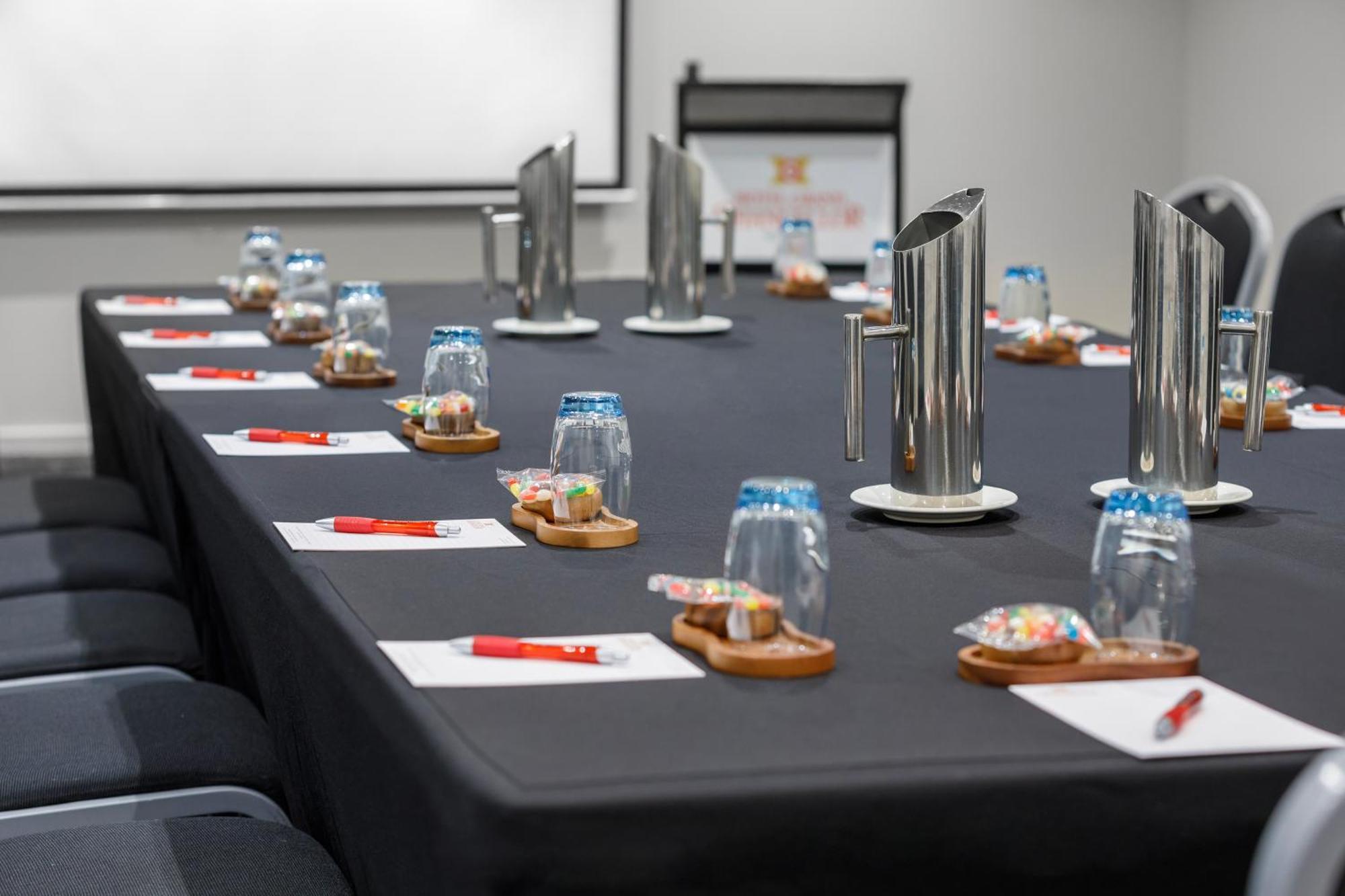 Hotel Grand Chancellor Melbourne Bagian luar foto